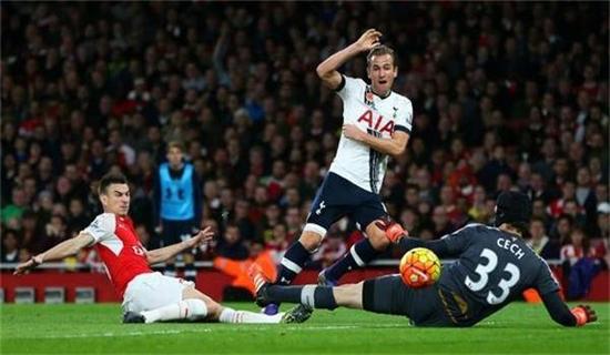 及对手施加 及对手施加